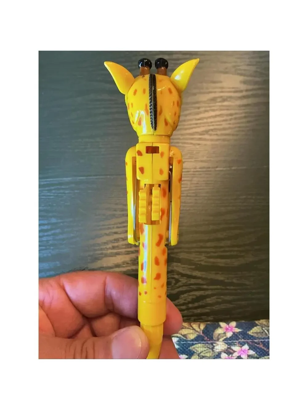 Giraffe Boxing Pen – Novelty Animal Desk Toy, 1990s Collectible Accessory